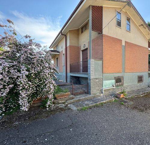 Villa a Tortona in Via Postumia - Foto 3