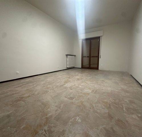 Appartamento a Voghera in Via Emilia - Foto 3