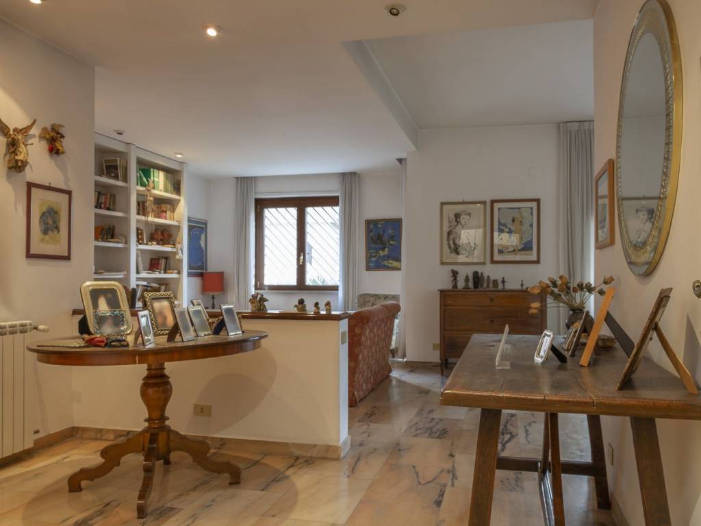 Appartamento a Roma in Via Francesco Ripandelli - Foto 2