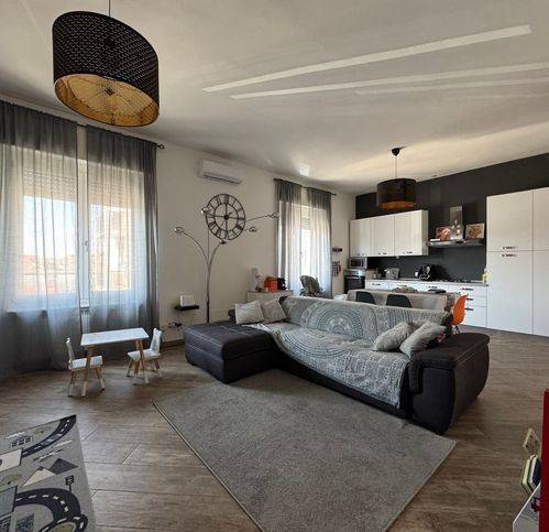 Appartamento a Tortona in Corso Alessandria - Foto 3