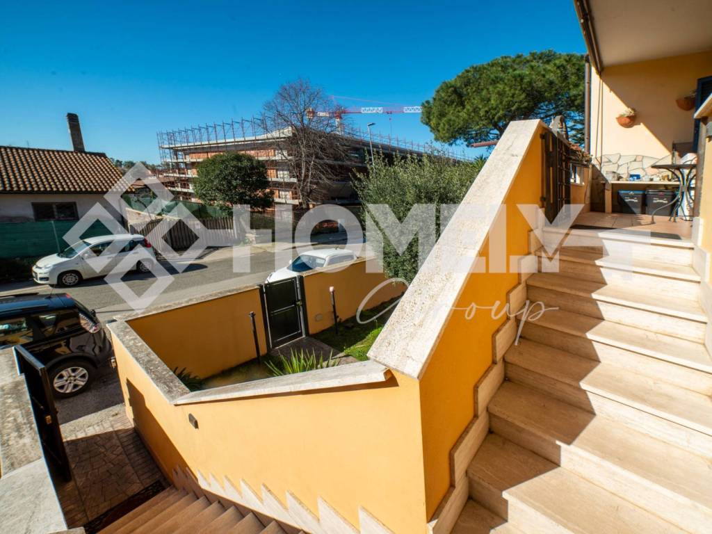 Appartamento a Pomezia in Via Torralba - Foto 5