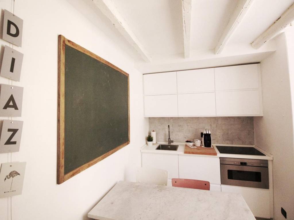 Appartamento a Como in Via Armando Diaz, 11 - Foto 4