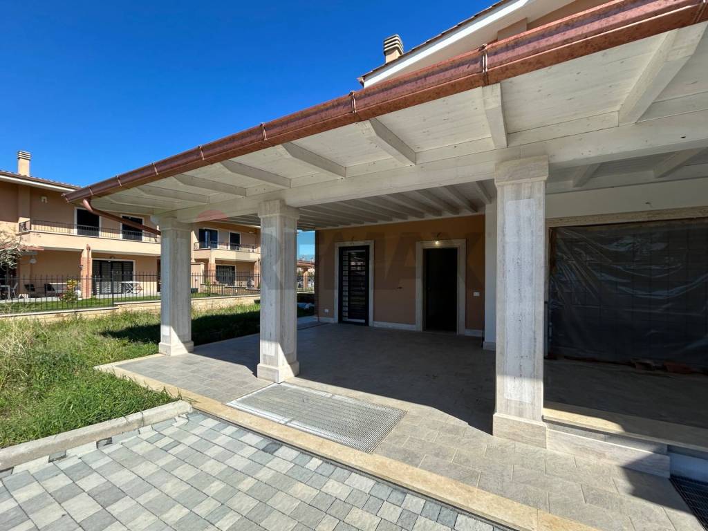 Villa a Pomezia - Foto 3