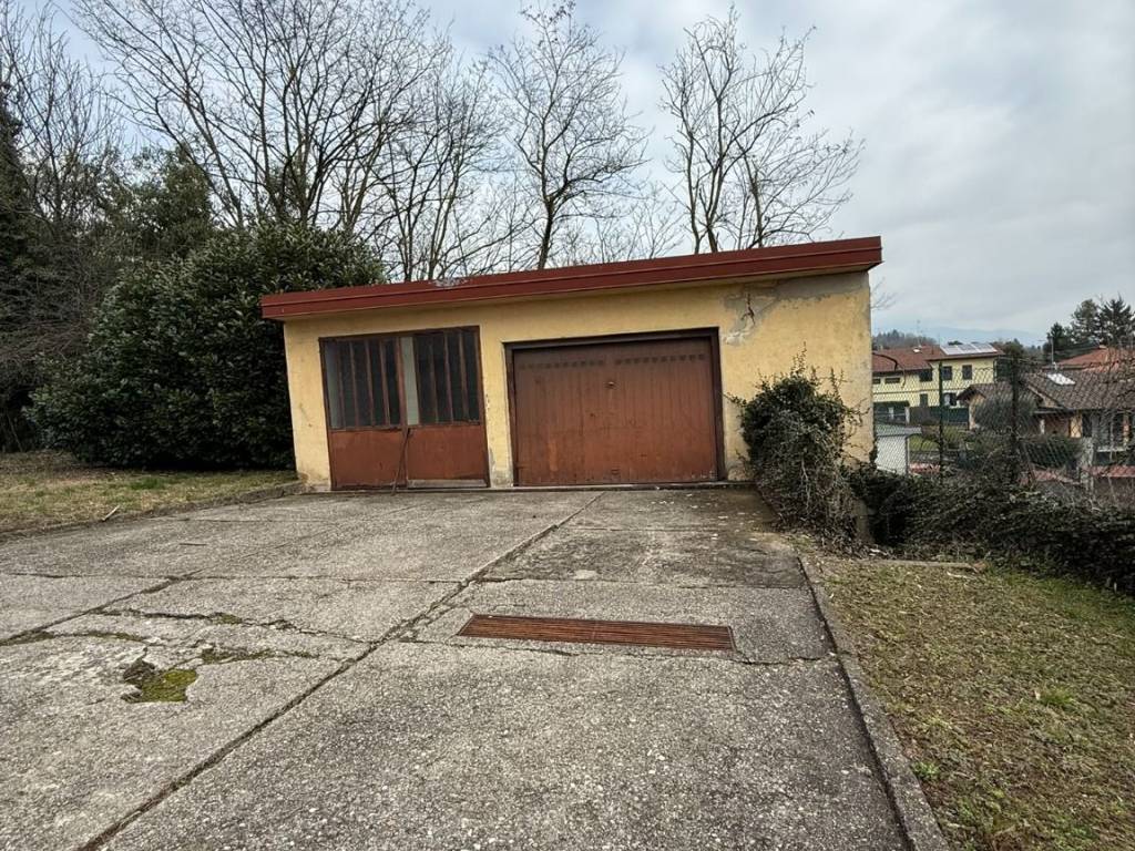 Villa a Saltrio in Via Gaetano Donizetti, 10 - Foto 4