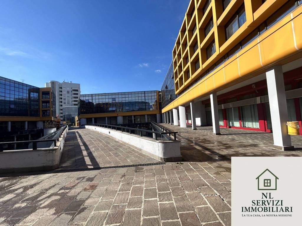 Immobile a Gallarate in Viale Vittorio Veneto - Foto 2