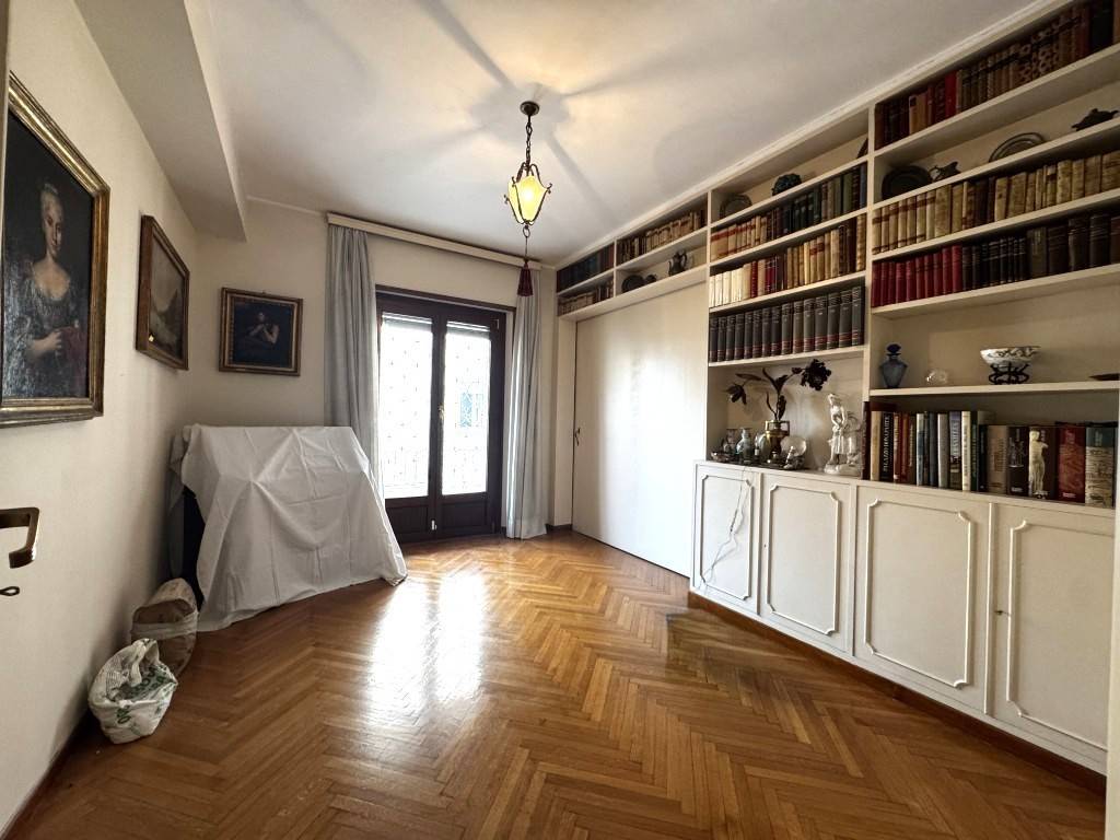 Appartamento a Roma in Via Torquato Taramelli - Foto 4