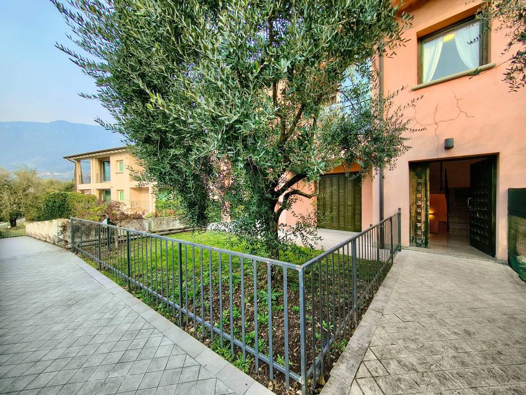 Appartamento a Sale marasino in Via Conche, 42 - Foto 5