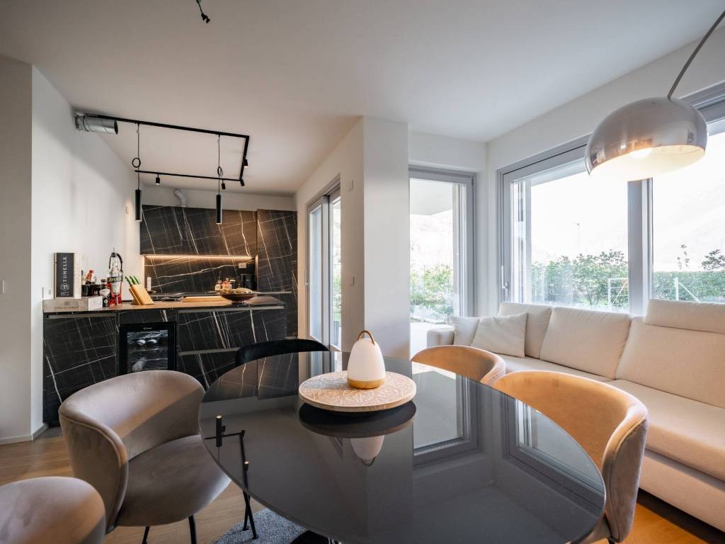 Appartamento a Valmadrera in Strada Provinciale Lariana - Foto 2