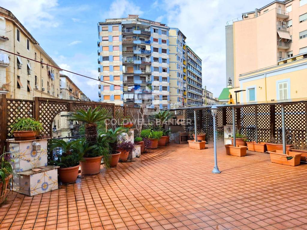 Appartamento a Napoli in Corso Arnaldo Lucci, 116 - Foto 2