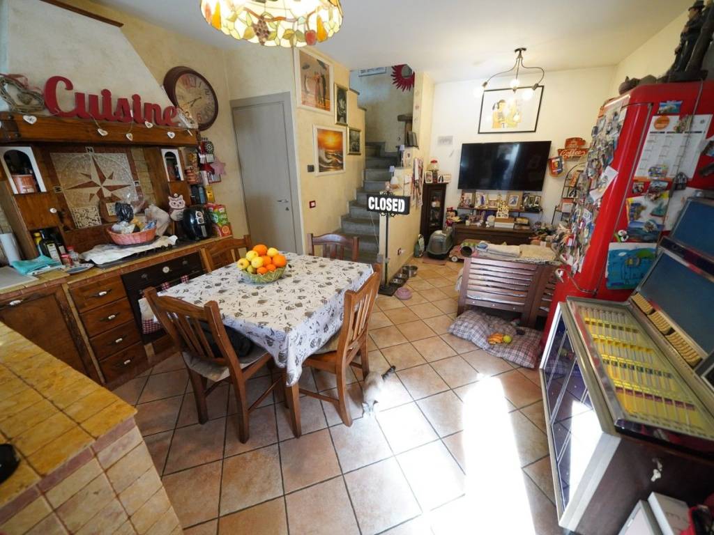 Villa a Ovada in Strada del Mezzano - Foto 2