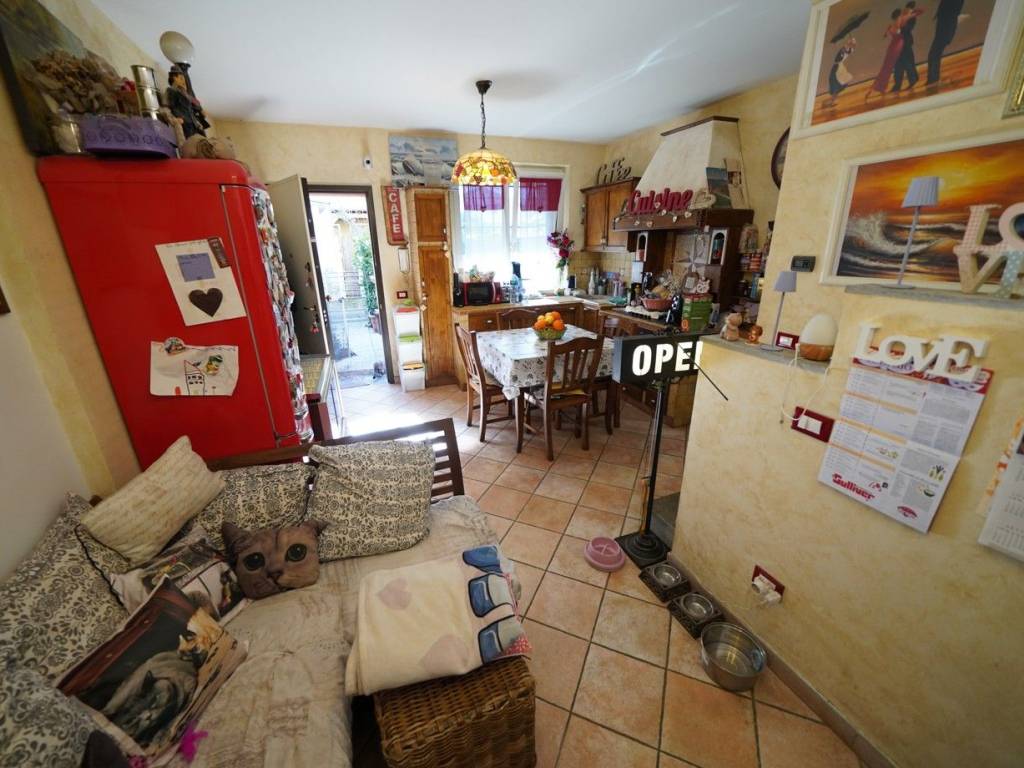 Villa a Ovada in Strada del Mezzano - Foto 3