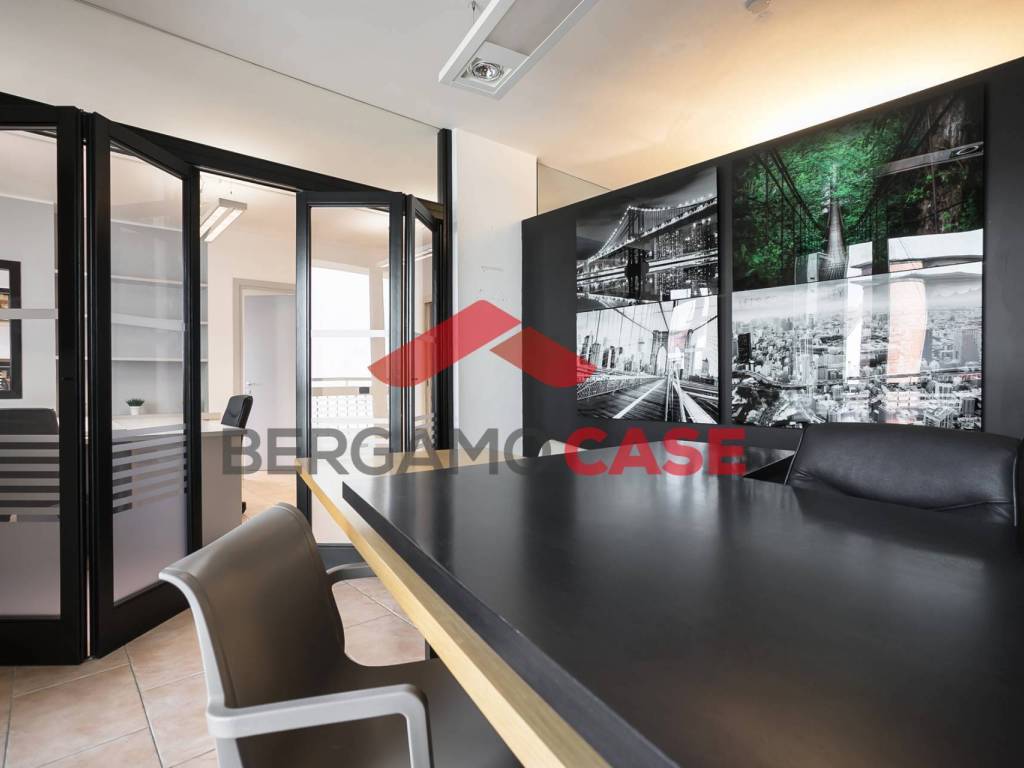 Loft / open space a Grassobbio in Piazza Aldo Moro, 24 - Foto 3