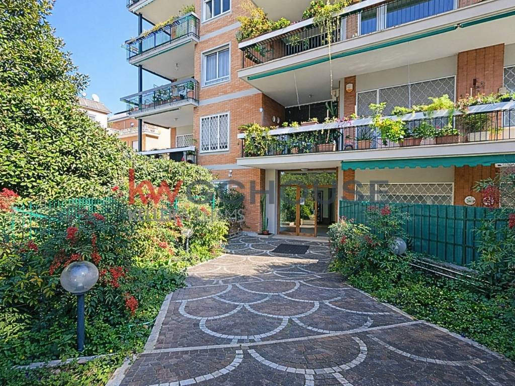 Appartamento a Roma in Via del Casaletto, 239 - Foto 2