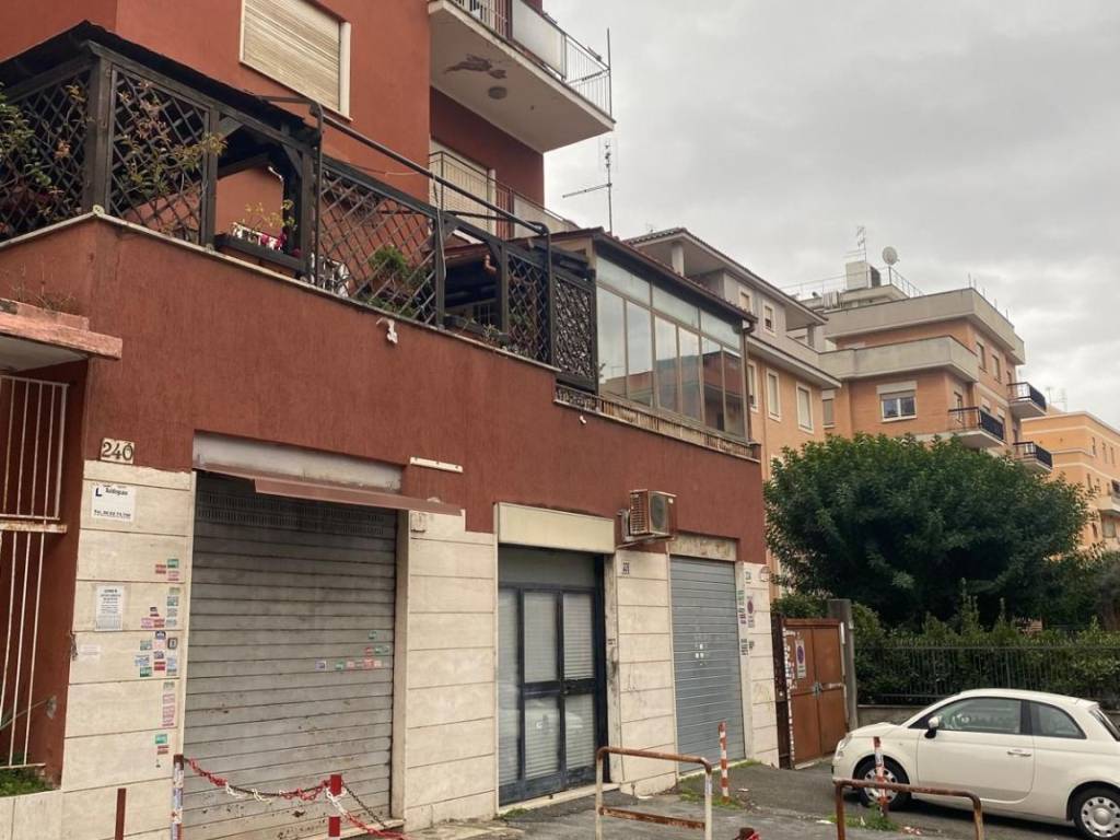 Box / garage a Roma in Via Pio IX, 240 - Foto 2