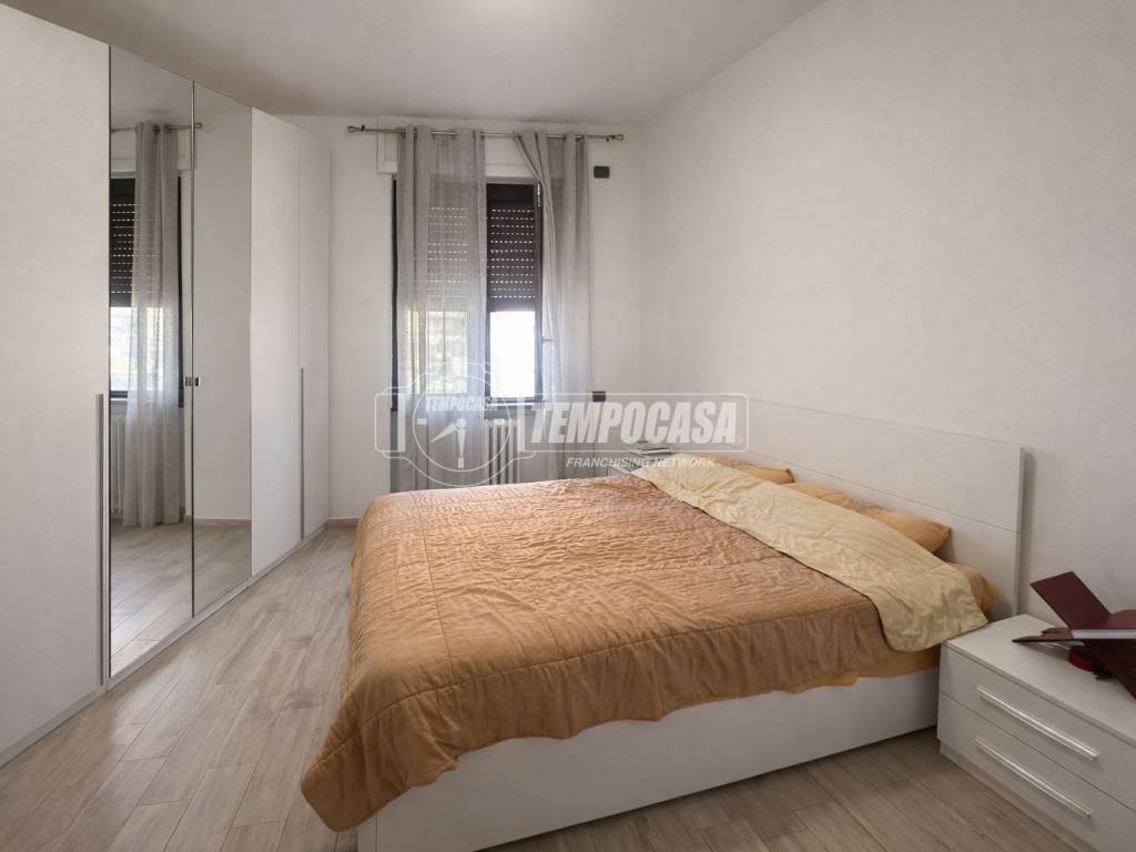 Appartamento a Muggiò in Via Europa, 17 - Foto 2