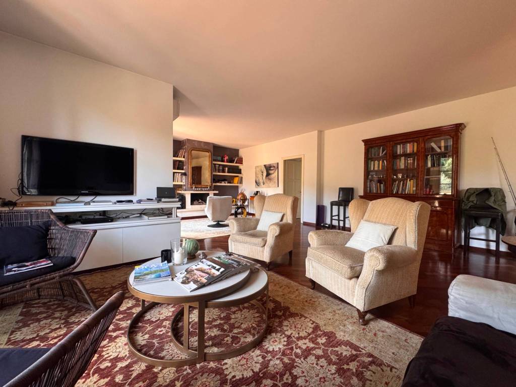 Villa a Prato in Via 24 Maggio - Foto 2