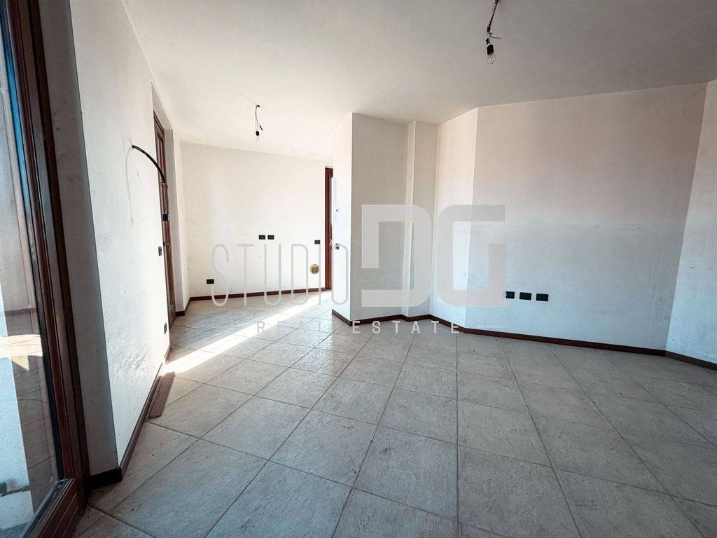 Appartamento a Bovisio-masciago in via Roma - Foto 4