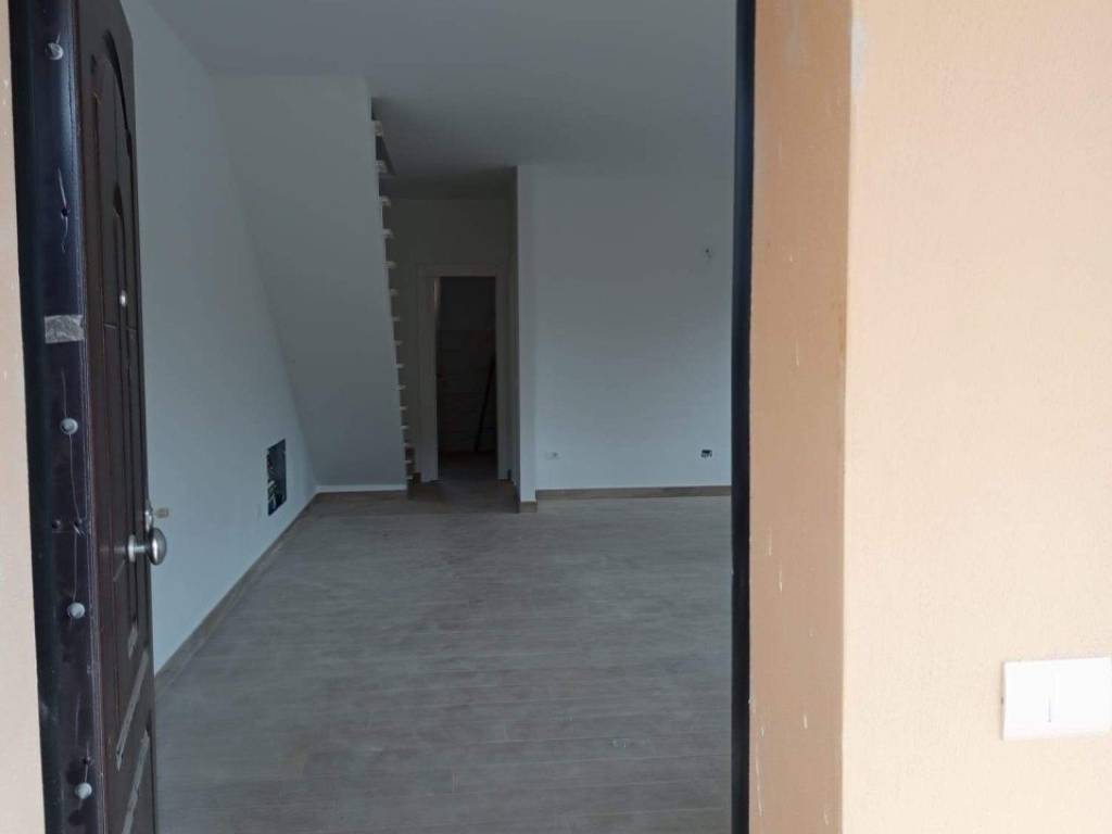 Villa a Ladispoli in Via della Luna - Foto 3