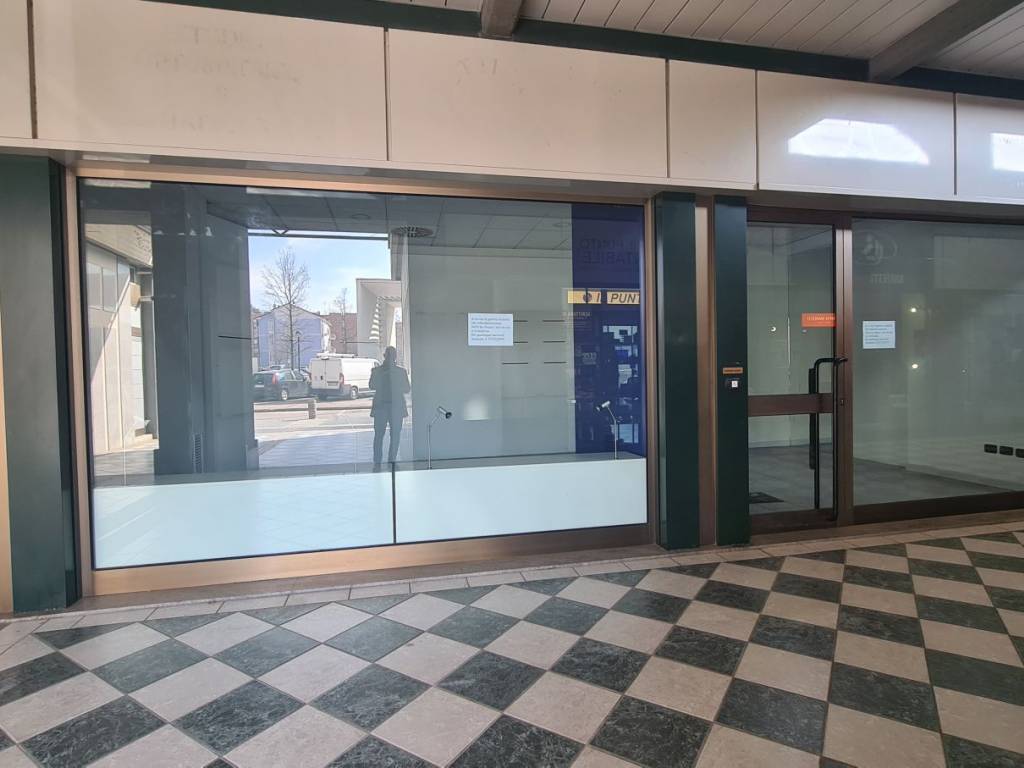 Immobile a Cuneo in Via Luigi Einaudi, 6 - Foto 5