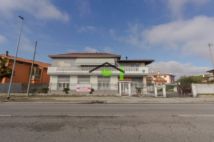 Villa a Latisana in Via Crosere, 57 - Foto 4