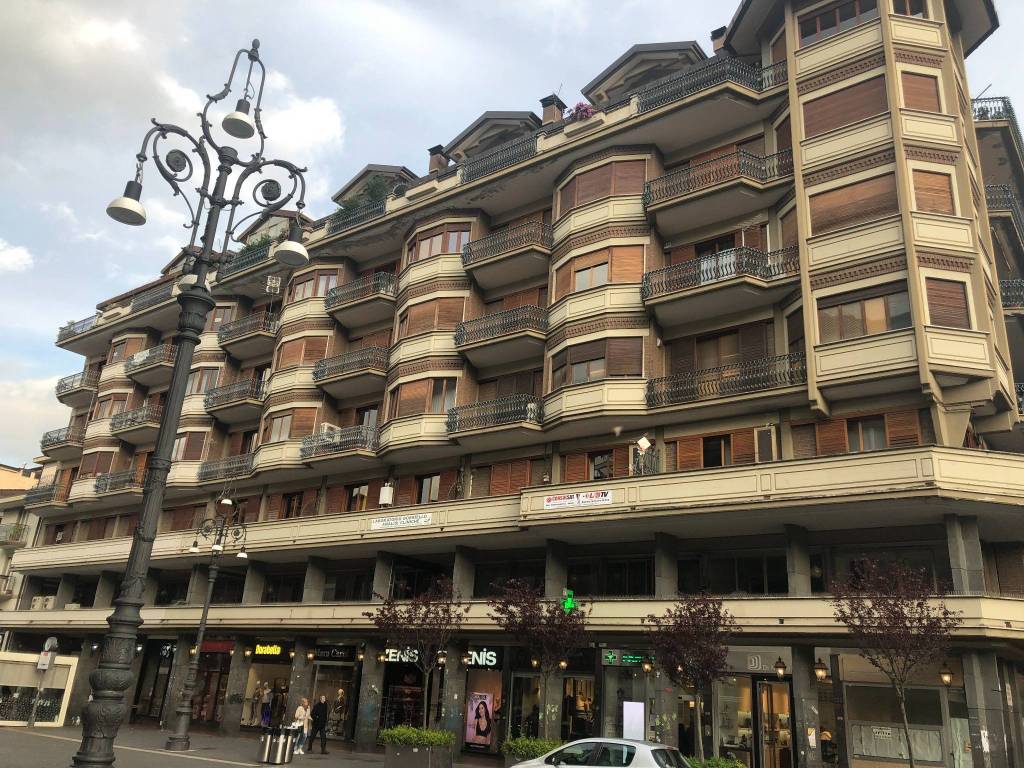 Appartamento a Avellino in Viale Federico Cassitto, 4 - Foto 3