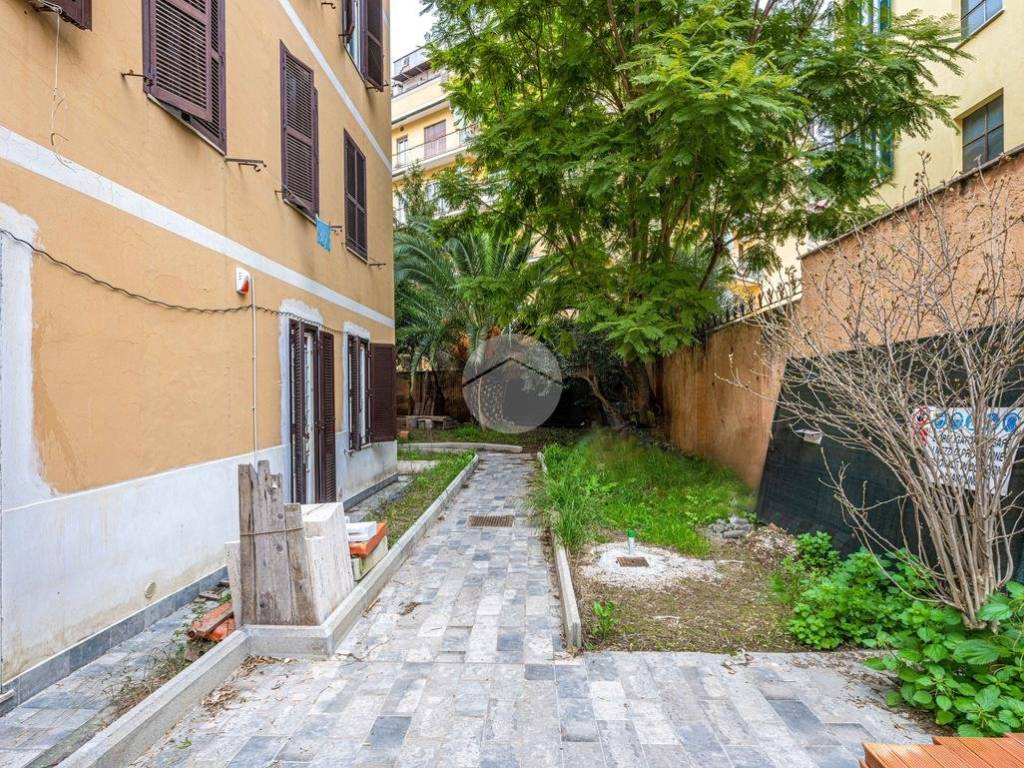 Appartamento a Roma in TRILOCALE Via Giacomo Barzellotti, 12 - Foto 2