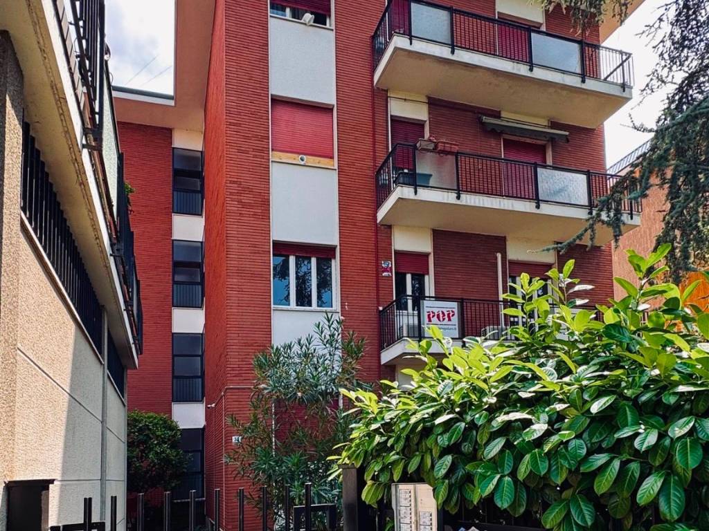 Appartamento a Assago in Via Roma, 28 - Foto 2