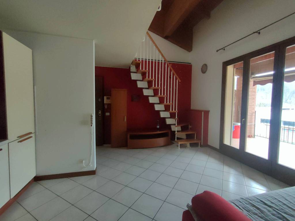 Appartamento a Como in Via Navedano, 2 - Foto 4