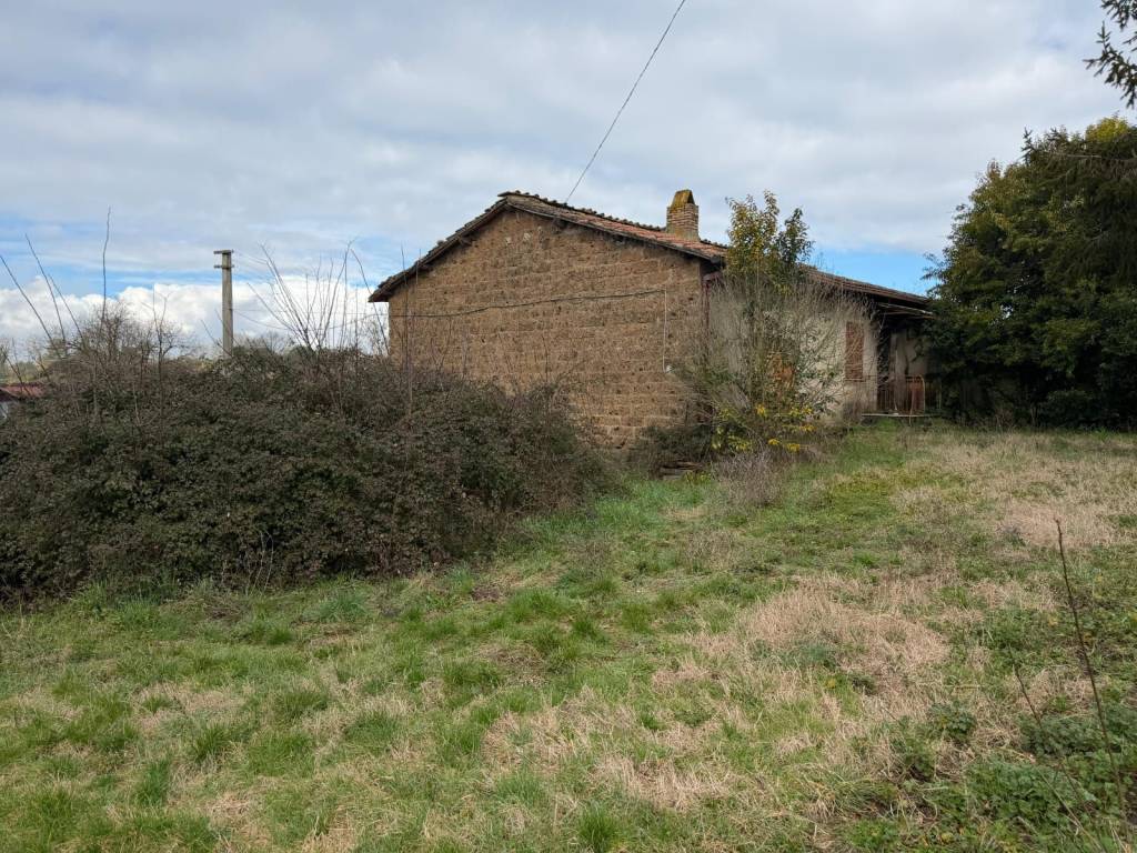 Rustico / casale a Bassano in teverina in Via delle Pantane - Foto 4