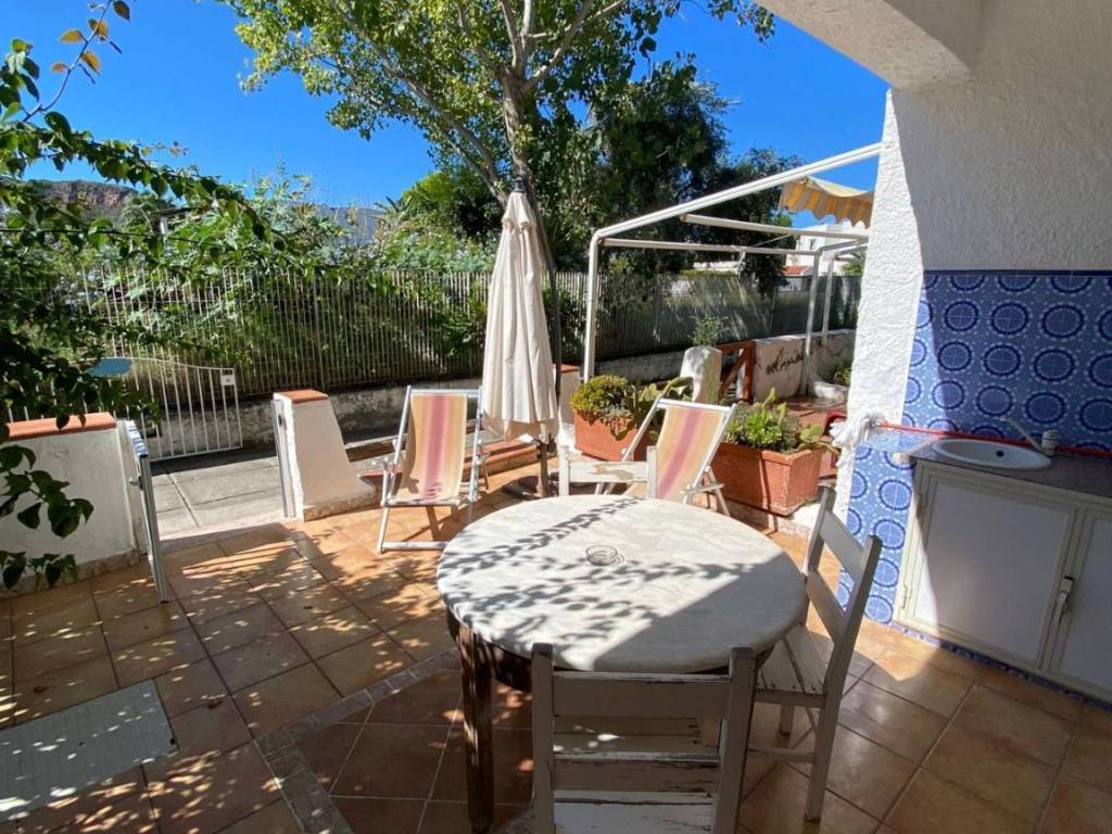 Appartamento a Lipari in Via Porto Levante - Foto 2