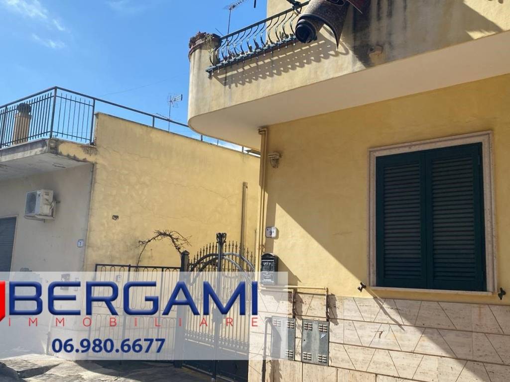 Appartamento a Nettuno in Via Monte Verde, 7 - Foto 2