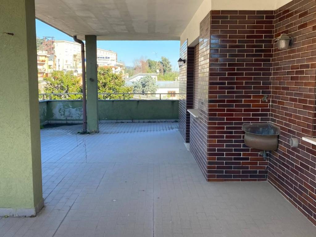 Appartamento a Velletri in Via Orti Ginnetti - Foto 2