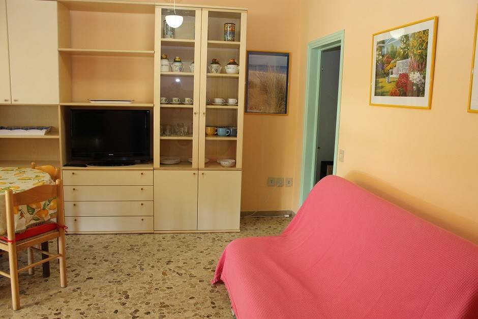 Appartamento a Cecina in Via Vittorio Bottego - Foto 4