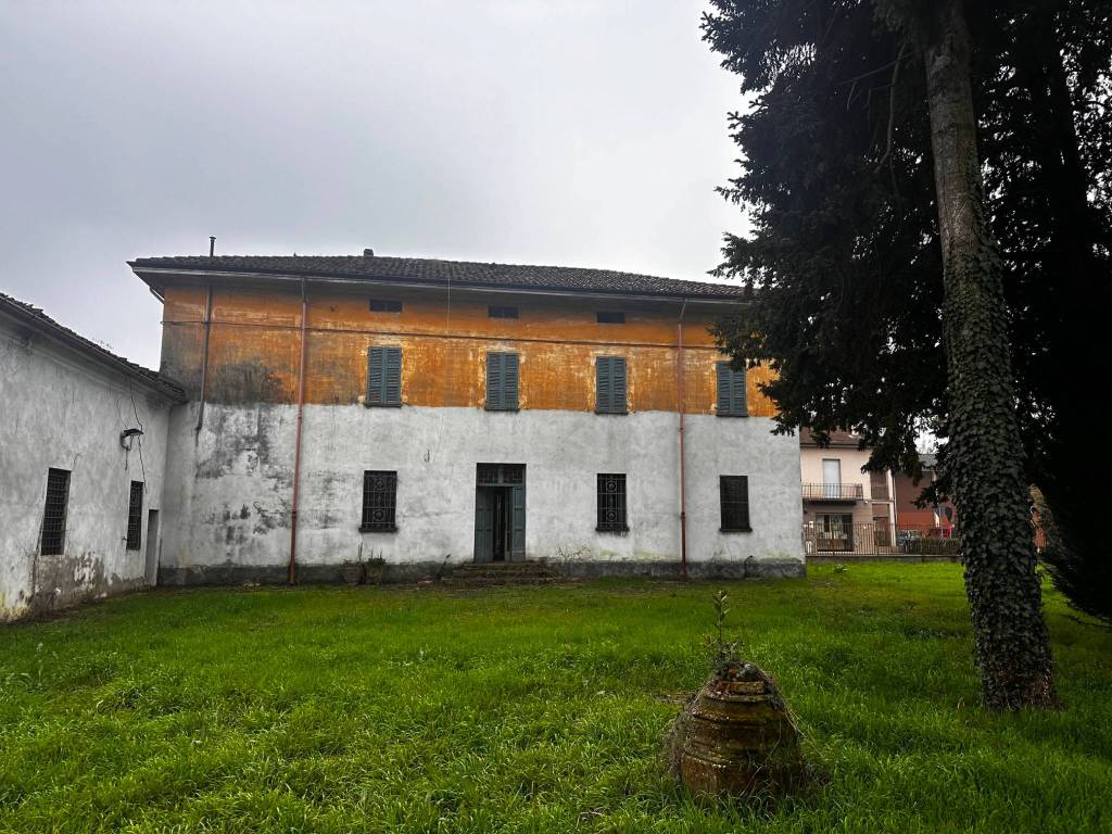 Casa indipendente a Castelvetro piacentino in Via F. Soldati, 21 - Foto 2