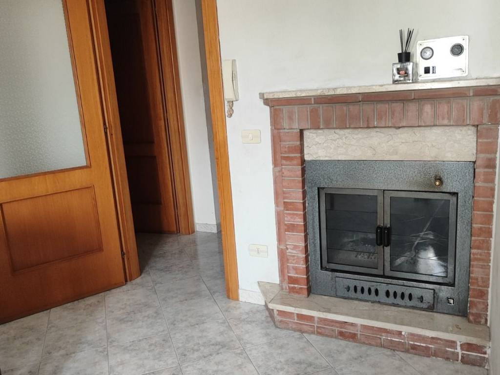 Casa indipendente a Parolise in Via Roma - Foto 4