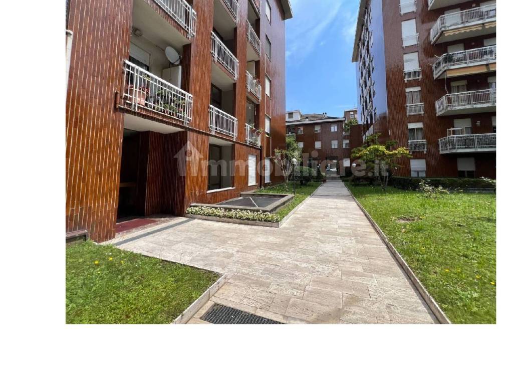 Appartamento a Monza in Via Giacomo Tosi, 3 - Foto 2