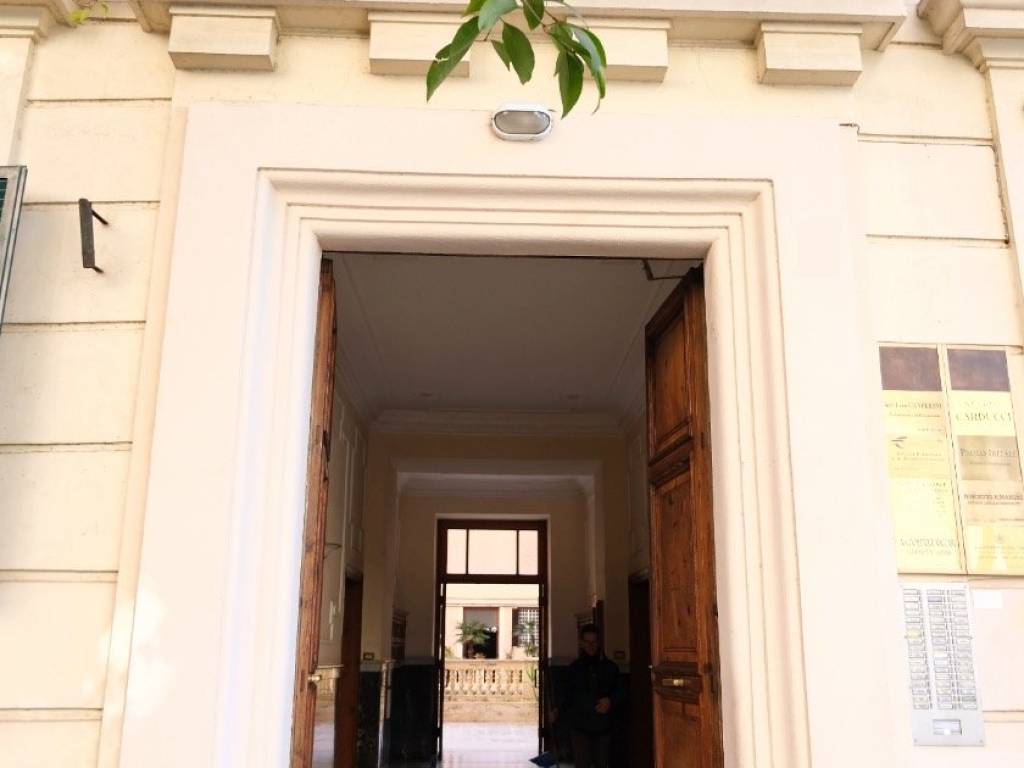 Appartamento a Roma in Via Carlo Alberto Racchia - Foto 2