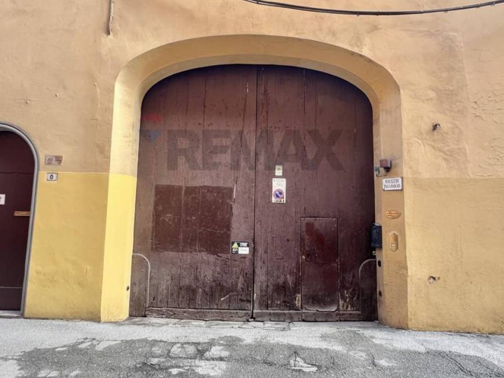 Box / garage a Bologna in Via dei Bibbiena, 4 - Foto 2