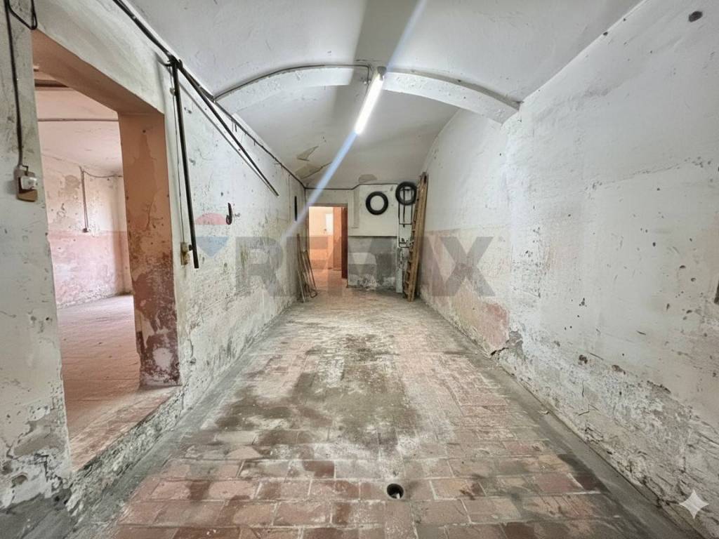 Box / garage a Bologna in Via dei Bibbiena, 4 - Foto 3