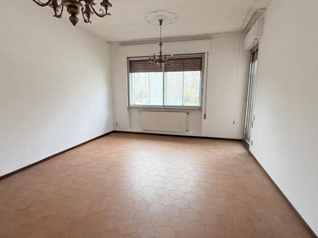 Appartamento a Lucca in Via del Bozzo, , 55100 - Foto 4