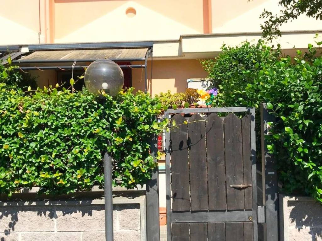 Villetta a schiera a Roma in Via Ildebrando della Giovanna - Foto 3