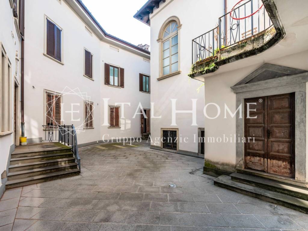 Appartamento a Bergamo in Via Pignolo, 70 - Foto 3