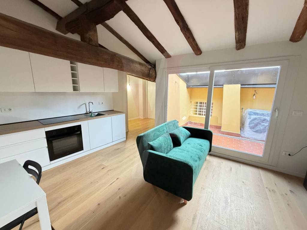 Appartamento a Bologna in Via Nazario Sauro - Foto 2