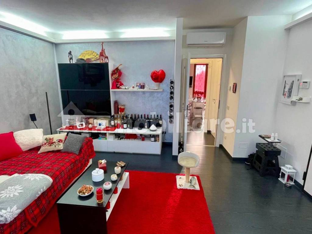 Appartamento a Gorla minore in Via Roma, 11 - Foto 2