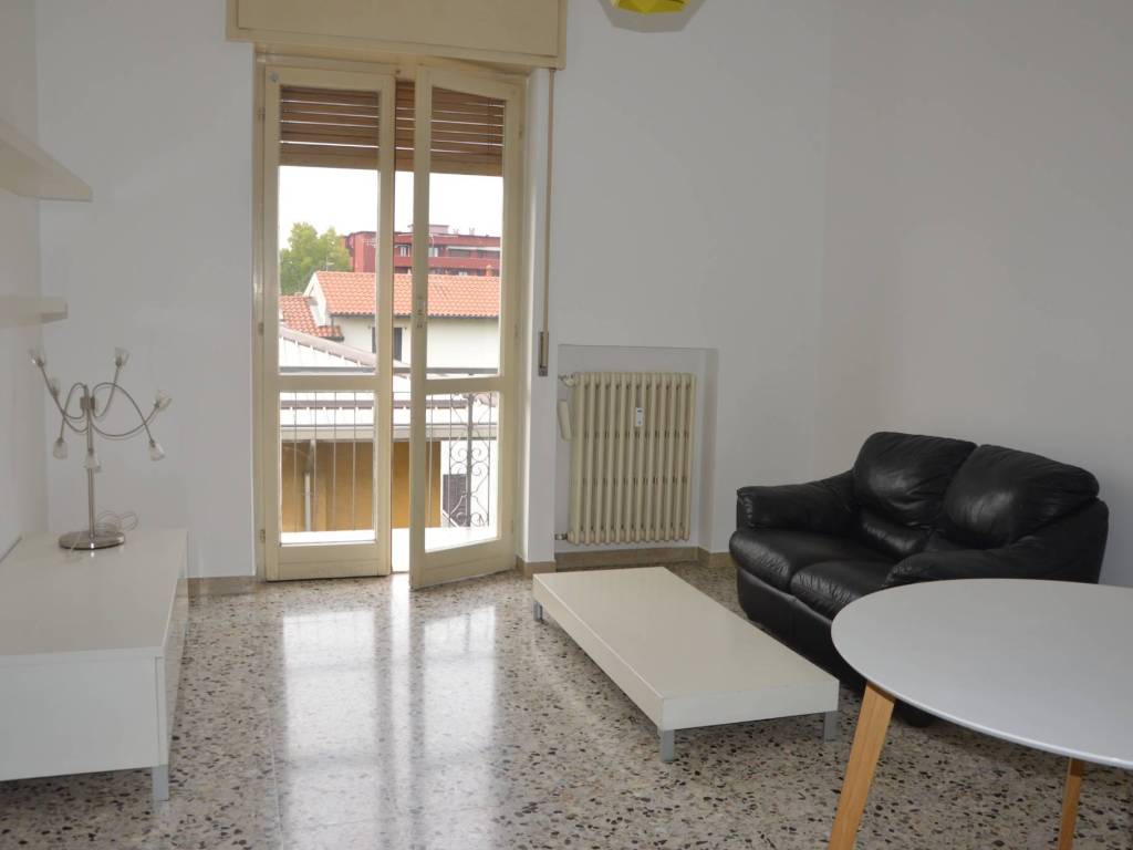Appartamento a Gallarate in Via Val Sesia, 5 - Foto 2