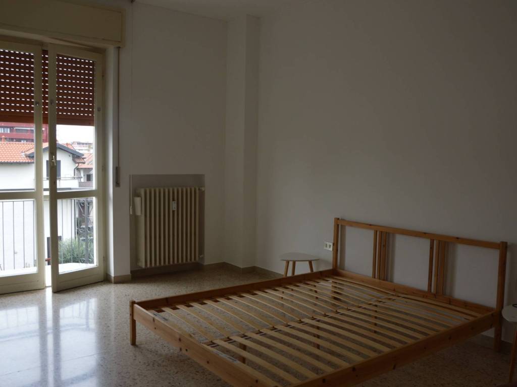Appartamento a Gallarate in Via Val Sesia, 5 - Foto 4