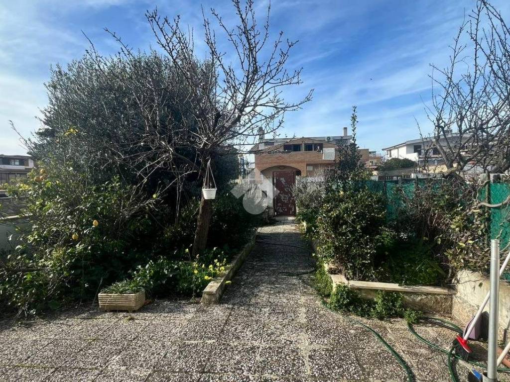 Villa a Ladispoli in Via Mosca, 50 - Foto 4