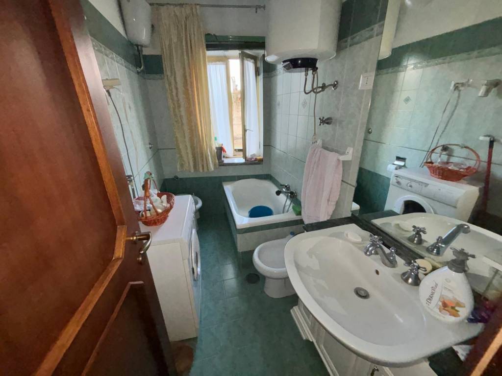 Appartamento a Montoro in Via Nuova - Foto 4