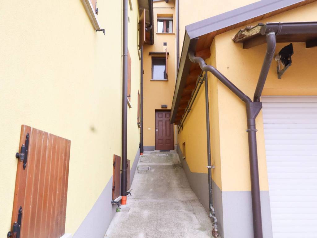 Casa indipendente a Camposanto in Via Panaria Est, 18 - Foto 3
