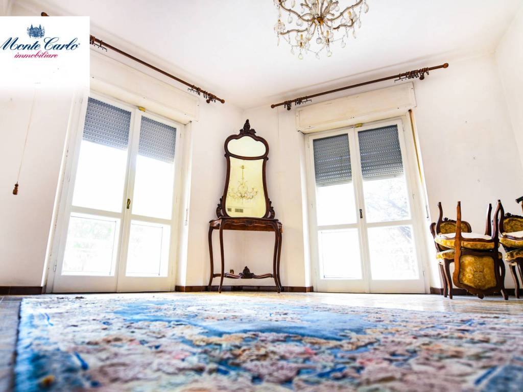 Appartamento a Cagliari in Via Dante Alighieri - Foto 4